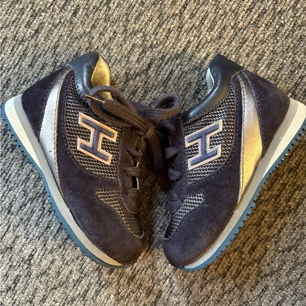 Hogan Toddler Boy Navy Suede Sneakers Size 4
